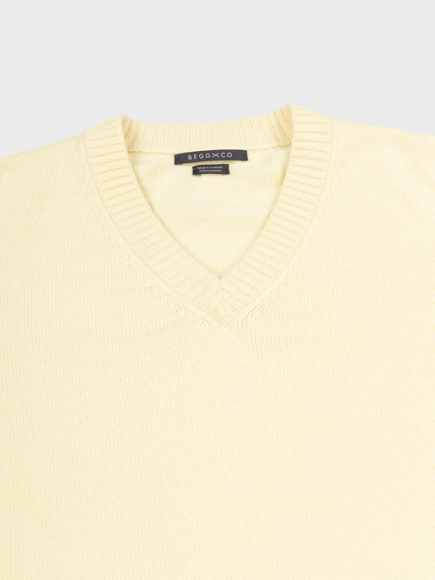 Colin V-Neck - Image 6