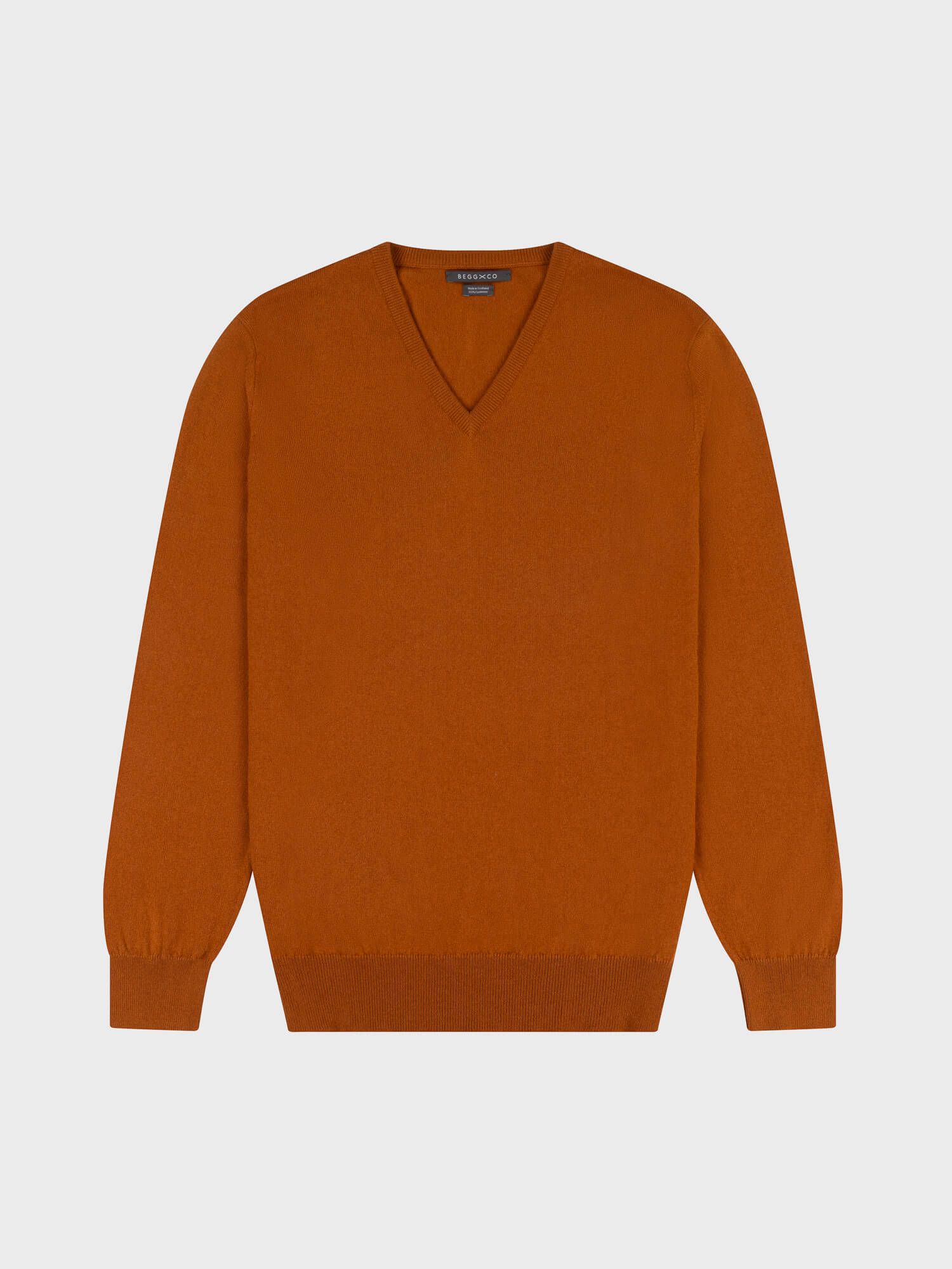 Heriot V-Neck - Image 5