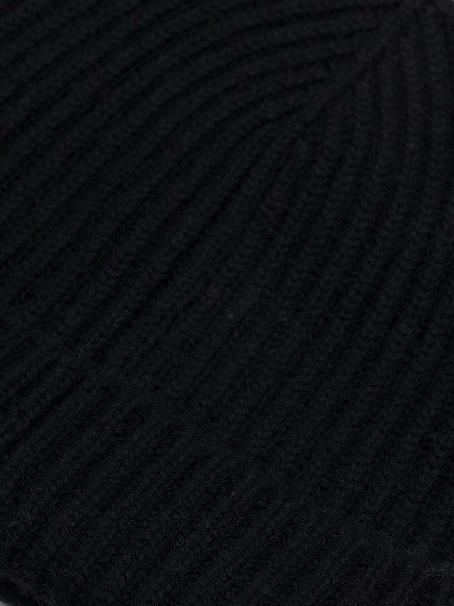 Alex - Image 3