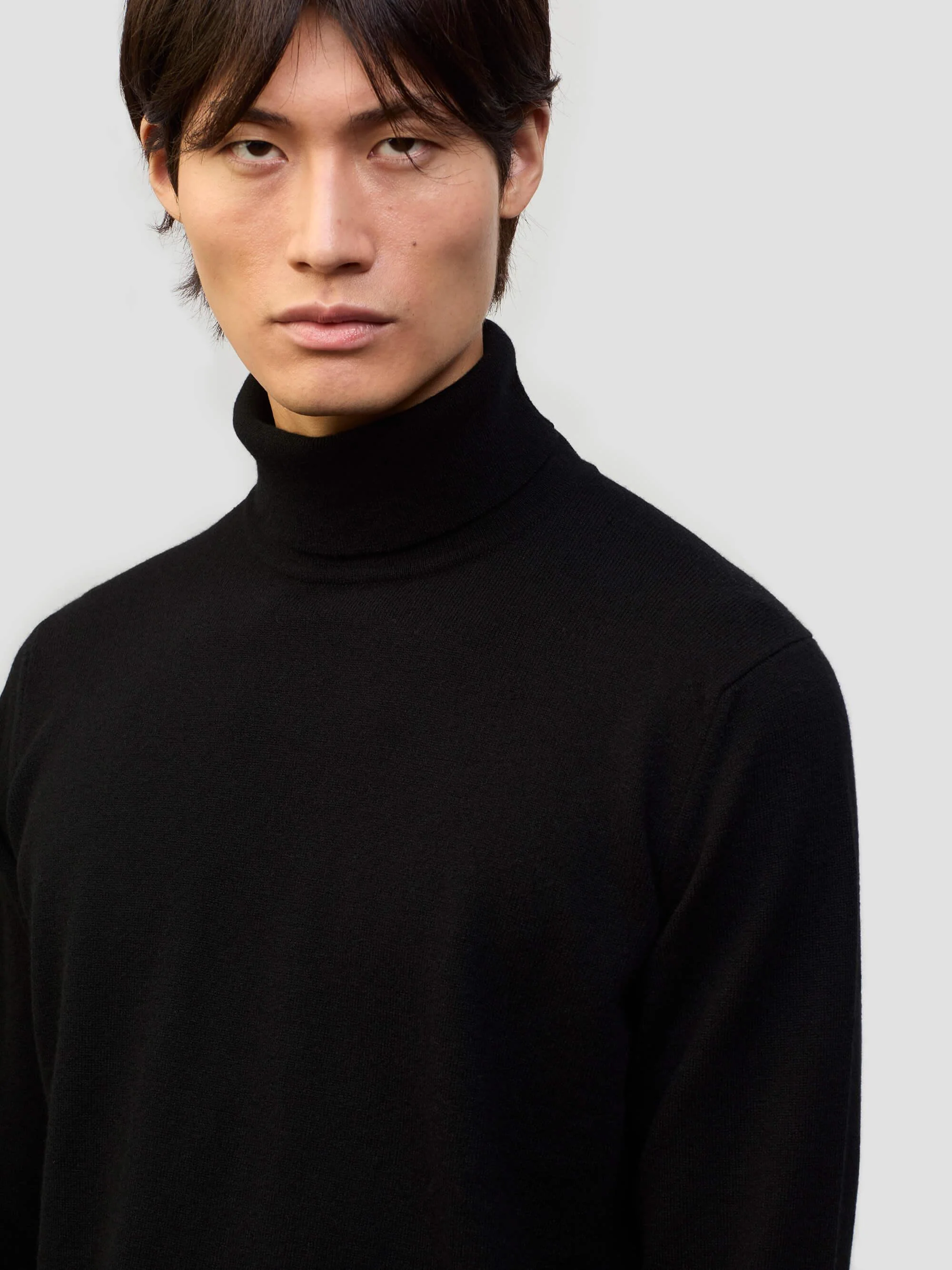 Heriot Roll Neck - Image 3