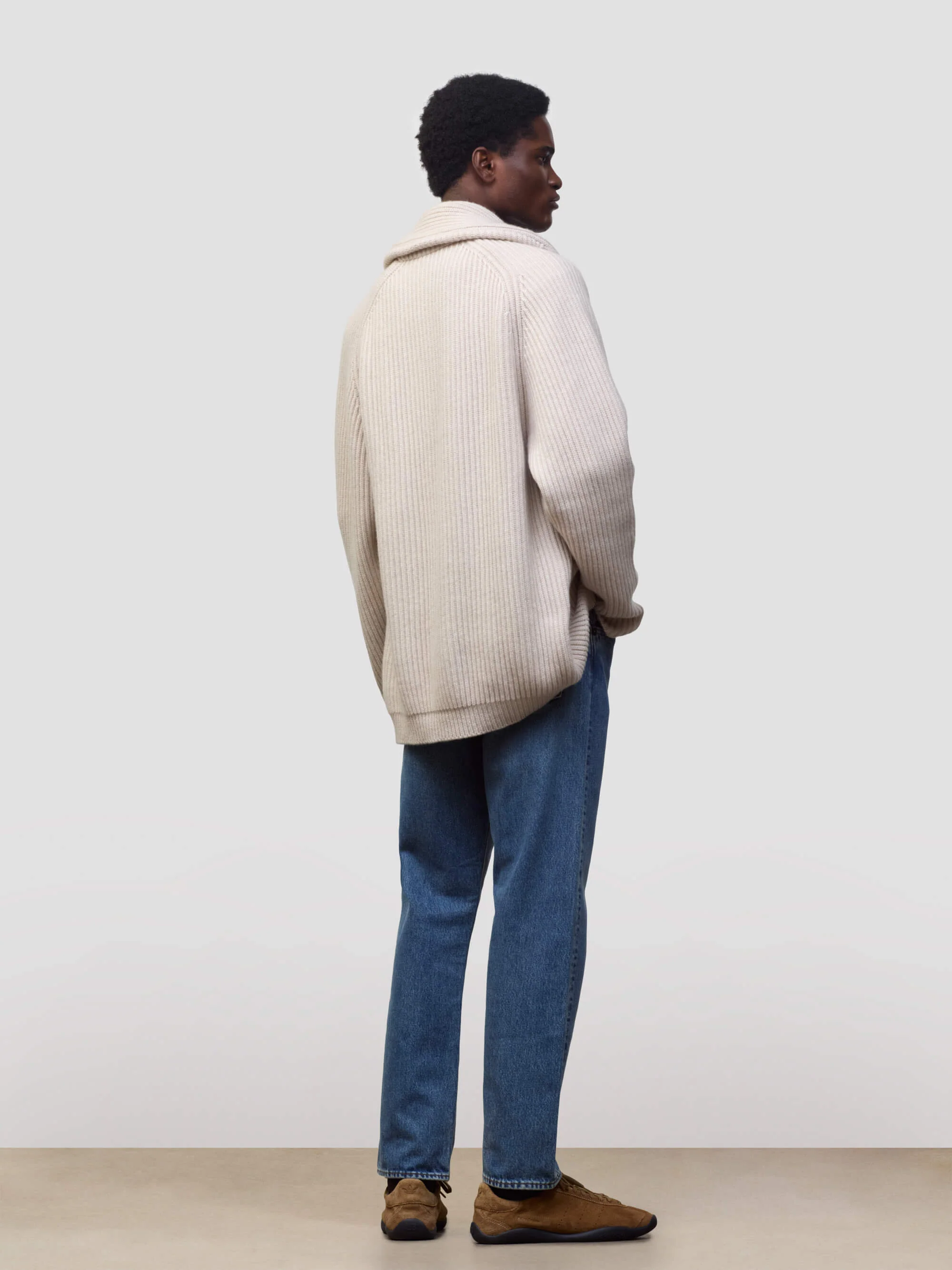 Yacht - Image 4