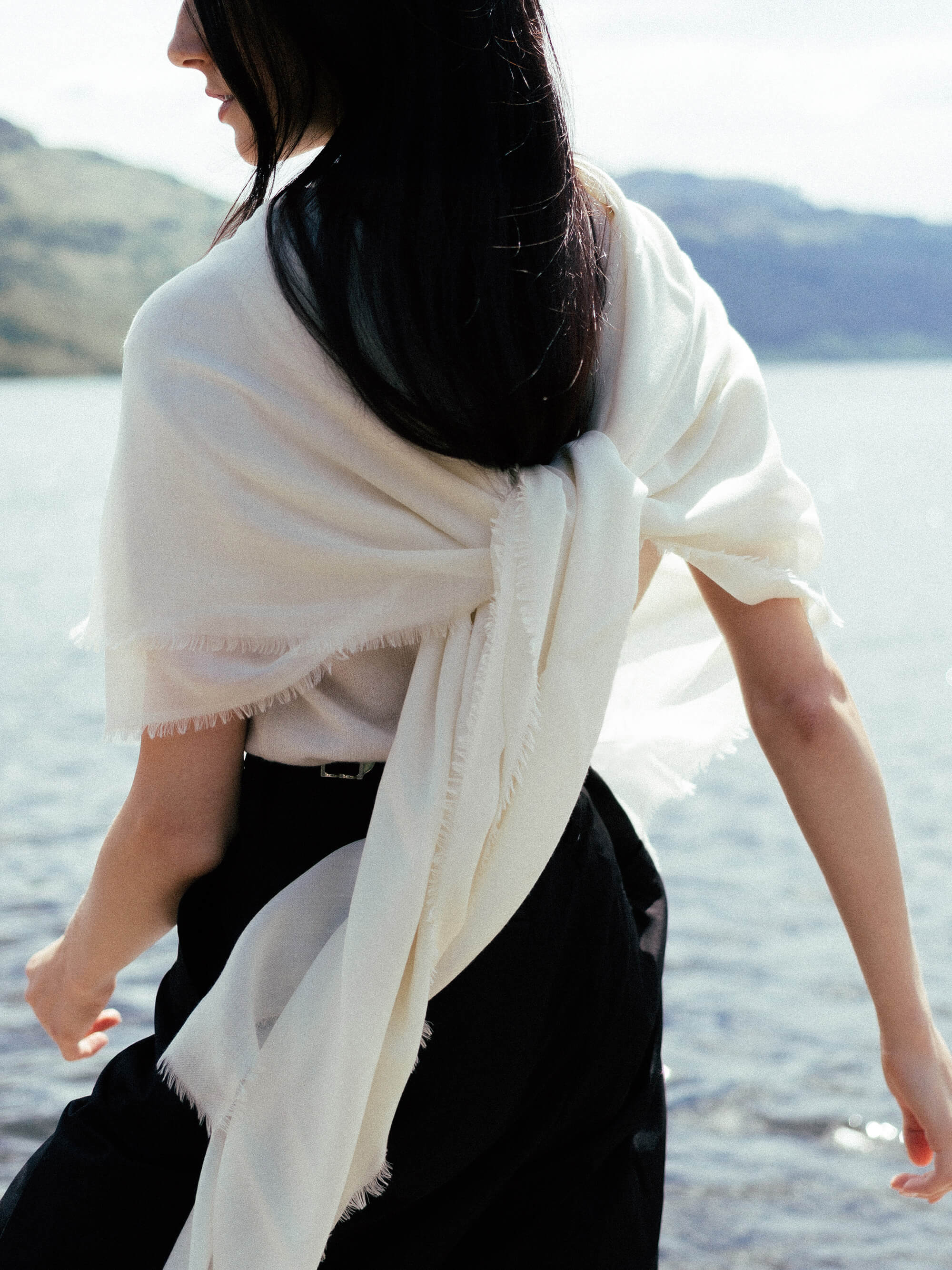 Wispy Oversized Square - Image 3