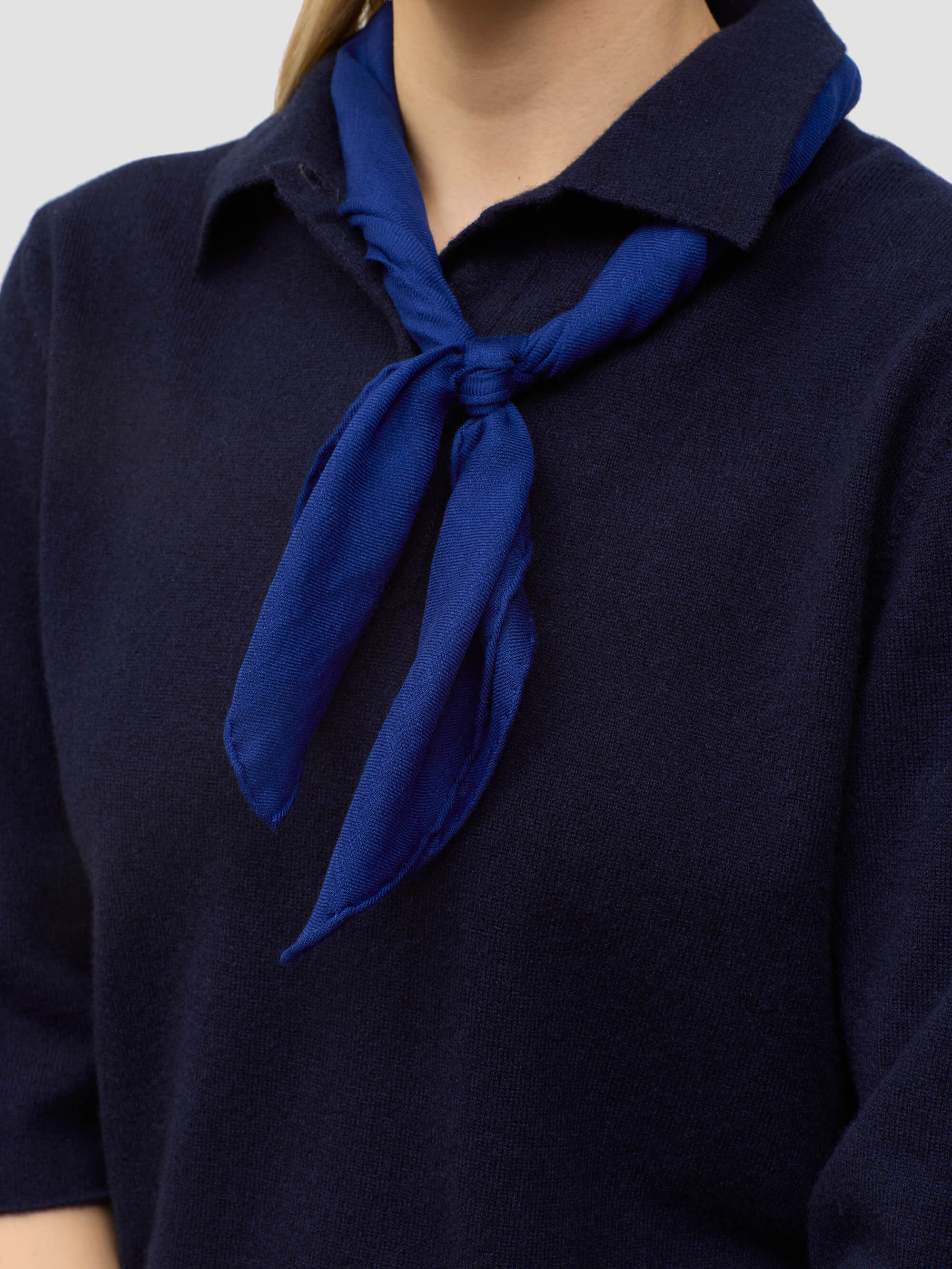 Wispy Solid - Image 2